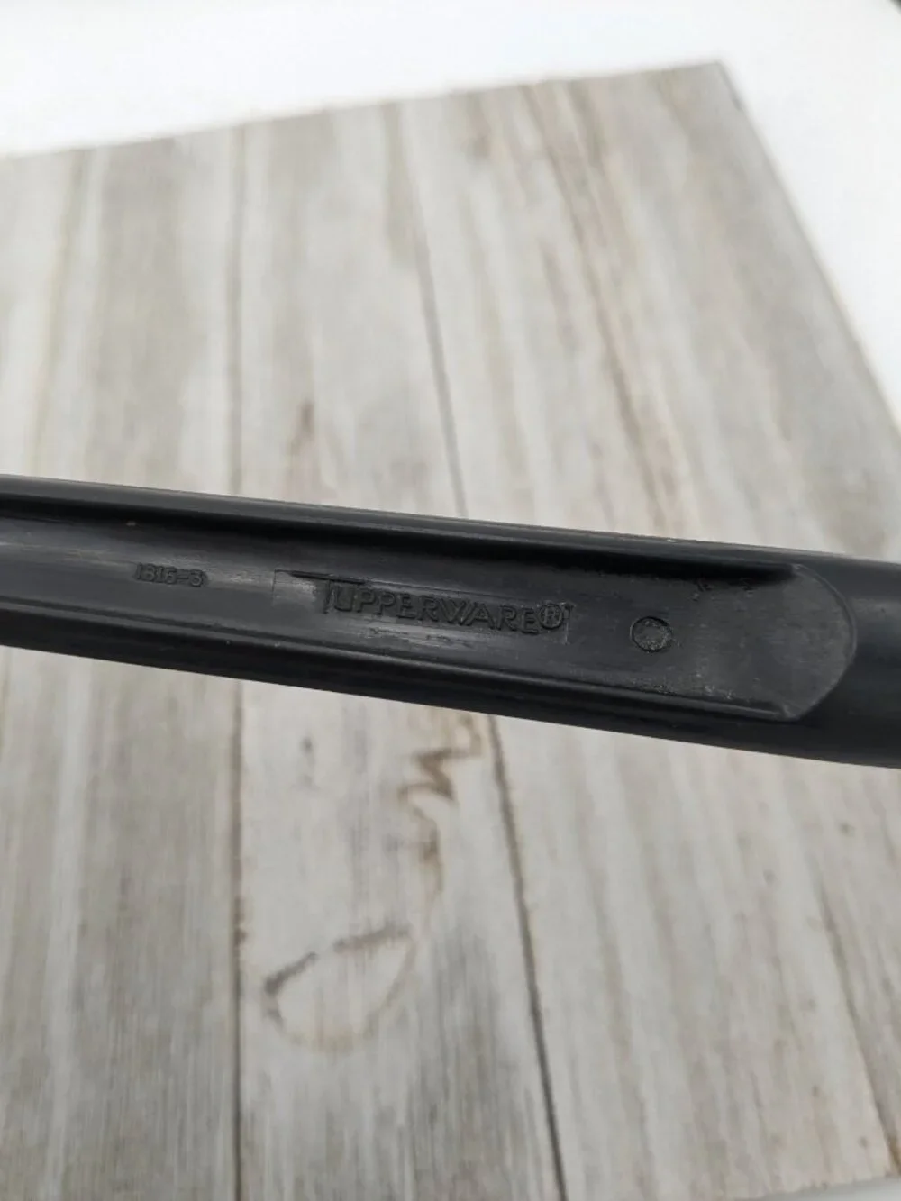Tupperware Ladle Black Kitchen Utensil 12